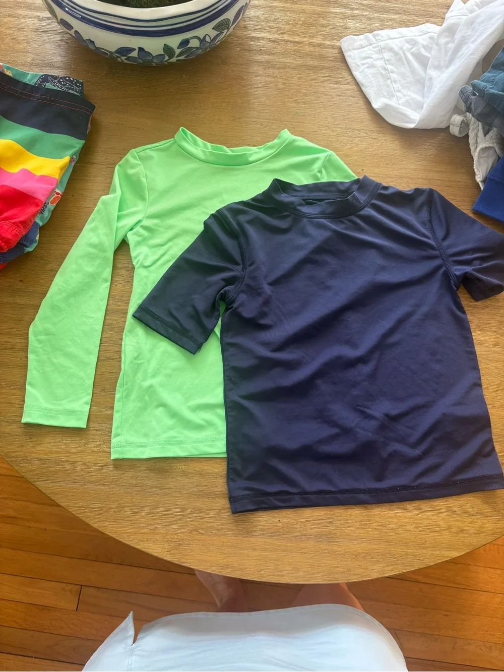 Swim Rashguard Set in Neon Green & Navy size 5